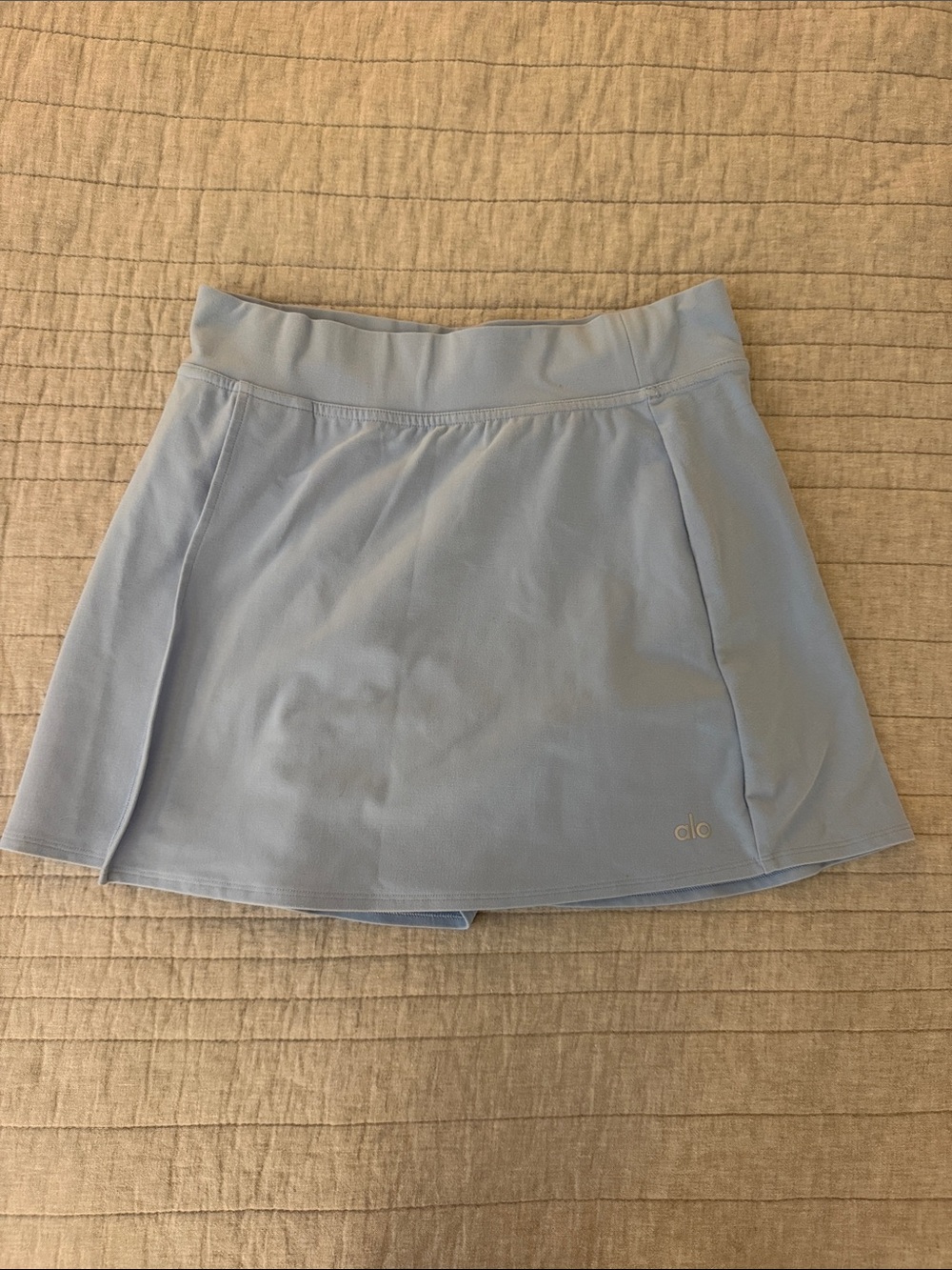 ALO Yoga Pale Blue Athletic Skort - Women's Active Tennis Skirt